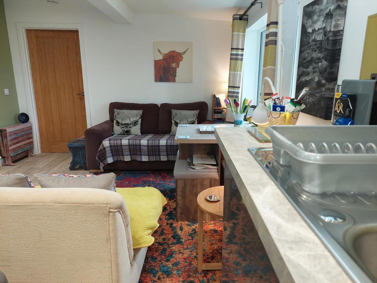 Bayview Lodge New Spacious Apartment Breakish エクステリア 写真