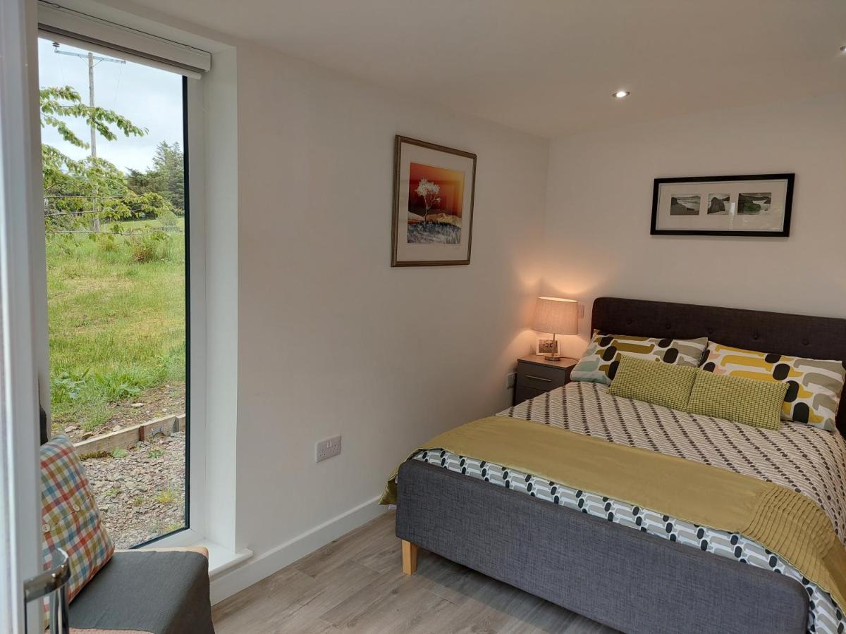 Bayview Lodge New Spacious Apartment Breakish エクステリア 写真